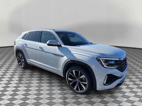 New 2026 Volkswagen Atlas Cross Sport SEL Premium R-Line AWD/4WD image 1