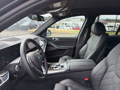 Used 2026 BMW X5 xDrive40i AWD/4WD image 7