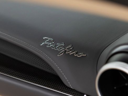 Certified 2019 Ferrari Portofino image 66