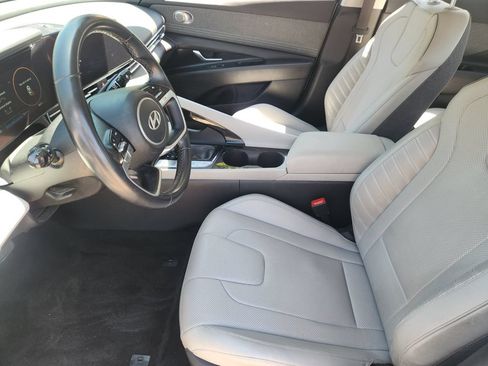 Used 2024 Hyundai Elantra Limited FWD image 10