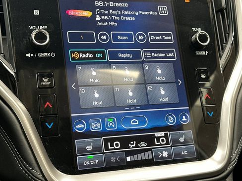 Used 2025 Subaru Outback Premium image 26