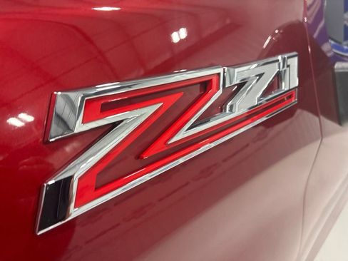 Used 2025 Chevrolet Silverado 1500 LTZ AWD/4WD image 13