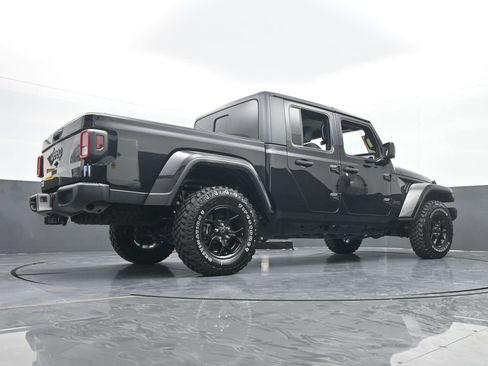 Used 2024 Jeep Gladiator Sport image 64