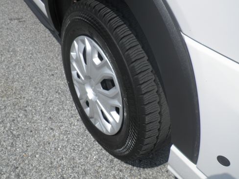 Used 2024 Ford Transit 350 XLT image 9