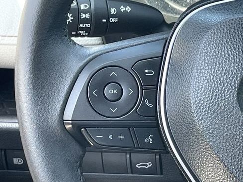 Used 2023 Toyota RAV4 XLE Premium FWD image 13