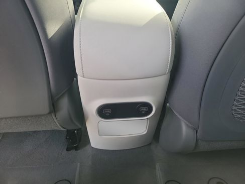 Certified 2024 Hyundai Ioniq 5 SEL image 7