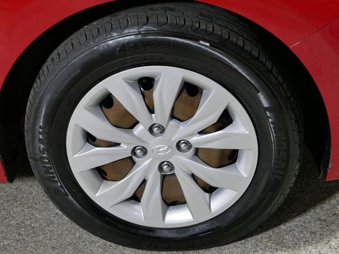 Used 2022 Hyundai Accent SE FWD image 15