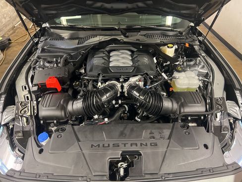 Used 2025 Ford Mustang GT Premium RWD image 16