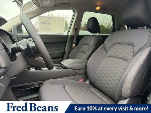 New 2026 Nissan Pathfinder SV image 10