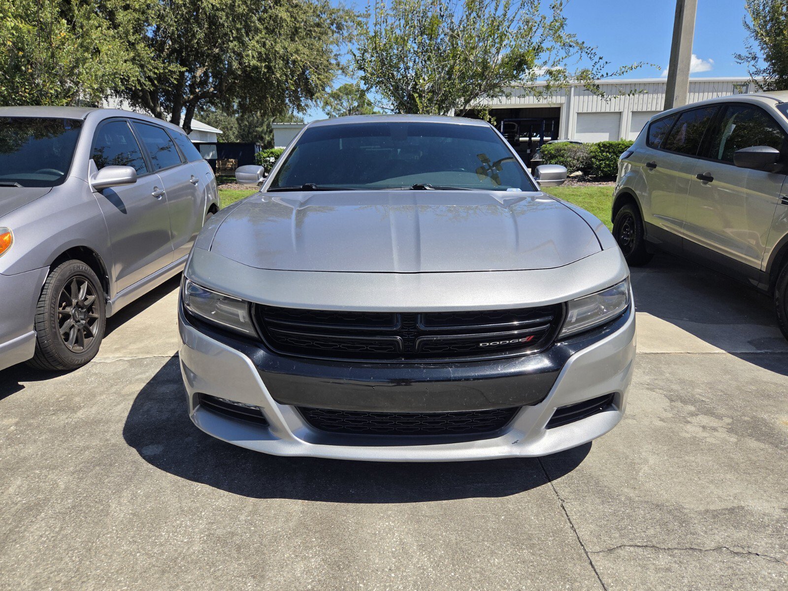 Used 2017 Dodge Charger R/T RWD image 2