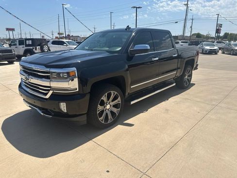 Used 2017 Chevrolet Silverado 1500 High Country AWD/4WD image 31