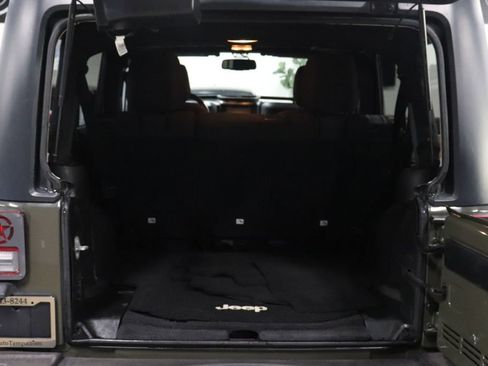 Used 2015 Jeep Wrangler Unlimited Sport w/ Quick Order Package 24S image 17