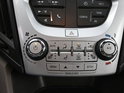 Used 2017 Chevrolet Equinox Premier w/ Enhanced Convenience Package image 20