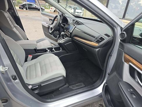 Used 2018 Honda CR-V EX image 16