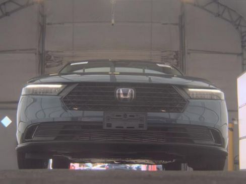Used 2025 Honda Accord SE image 3
