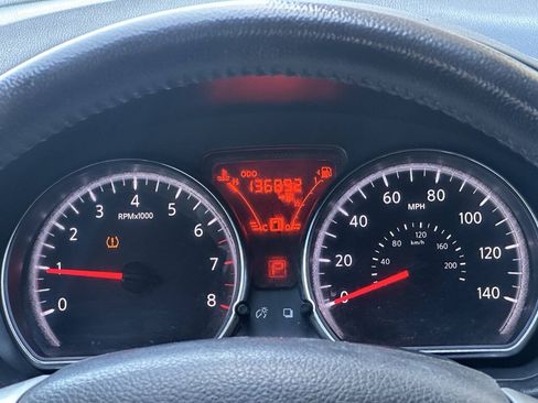 Used 2014 Nissan Versa Note SV FWD image 12