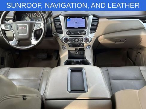 Used 2019 GMC Yukon XL SLT w/ Open Road Package image 17