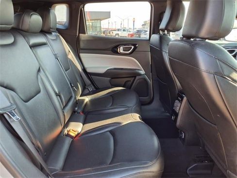 Certified 2024 Jeep Compass Limited image 17