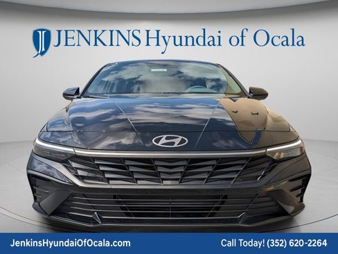 New 2026 Hyundai Elantra SE FWD image 10