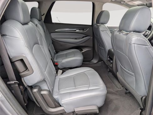 Used 2019 Buick Enclave Essence AWD/4WD image 12