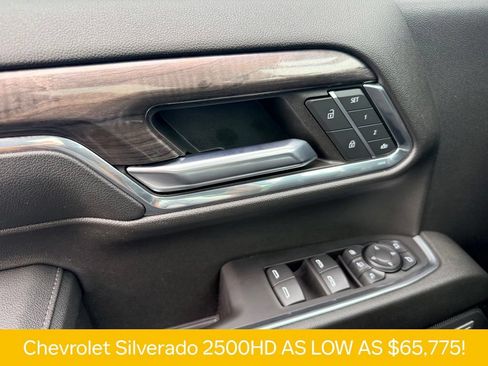 Used 2024 Chevrolet Silverado 2500 LTZ w/ LTZ Convenience Package AWD/4WD image 30