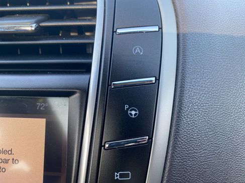 Used 2019 Lincoln Nautilus Reserve AWD/4WD image 32