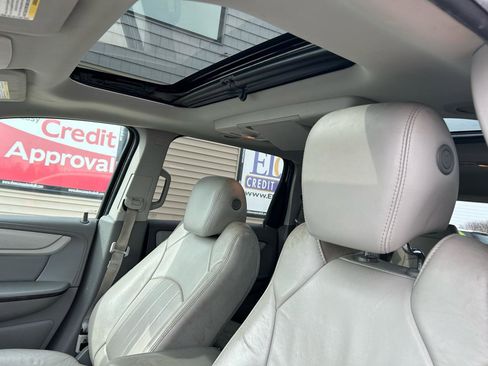 Used 2015 Chevrolet Traverse LTZ image 20