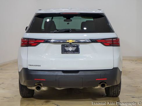 Used 2023 Chevrolet Traverse LS w/ Safety Package AWD/4WD image 7
