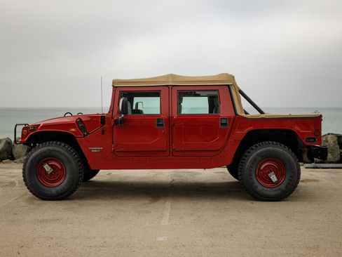Used 1998 HUMMER H1 4-Door Open Top image 15