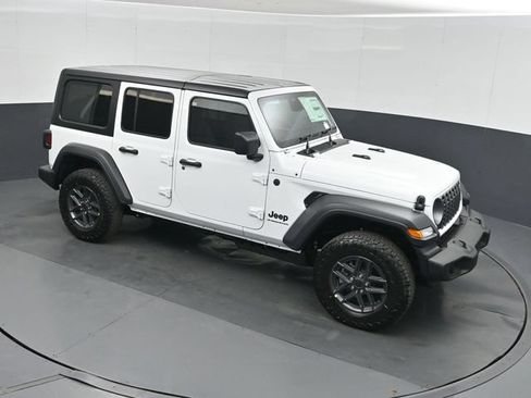 New 2026 Jeep Wrangler Unlimited Sport w/ Convenience Group AWD/4WD image 29
