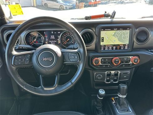 Used 2023 Jeep Gladiator Sport image 22