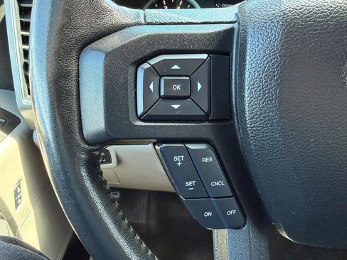 Used 2017 Ford F150 XLT w/ Equipment Group 302A Luxury AWD/4WD image 21