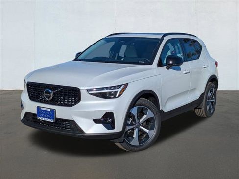 New 2026 Volvo XC40 B5 Plus w/ Protection Package Premier image 1