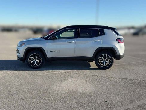 New 2026 Jeep Compass Limited image 6