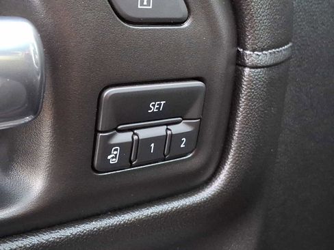 Used 2021 Chevrolet Silverado 1500 High Country w/ Technology Package image 22