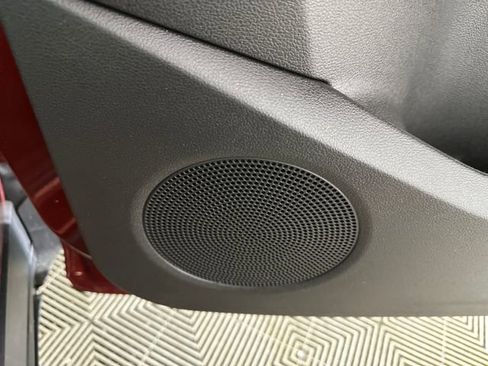 Used 2015 Ford Escape SE image 29