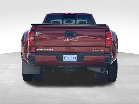 Used 2018 GMC Sierra 3500 Denali w/ Duramax Plus Package AWD/4WD image 10