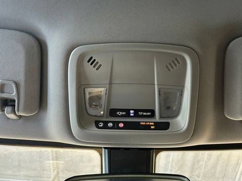Used 2017 Chevrolet Malibu LS FWD image 18