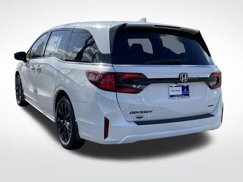 New 2026 Honda Odyssey Sport-L image 4