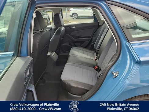 New 2025 Volkswagen Jetta SE image 8