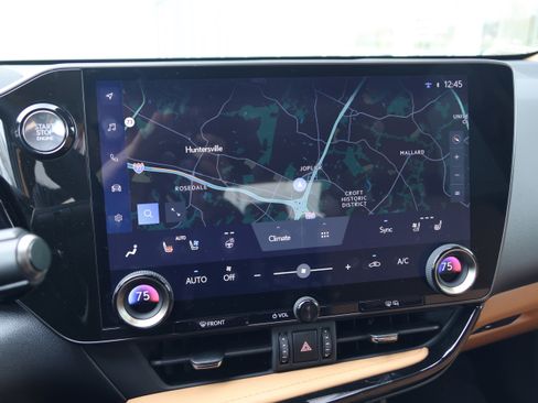 Used 2025 Lexus NX 250 FWD w/ Cold Area Package image 25