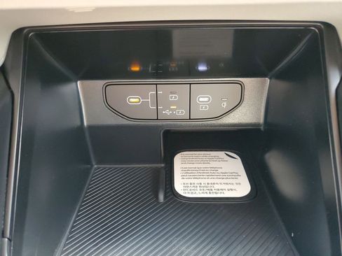 New 2026 Kia Sorento S FWD image 34