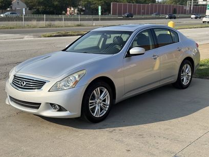 Used 2012 INFINITI G37 x w/ Premium Pkg
