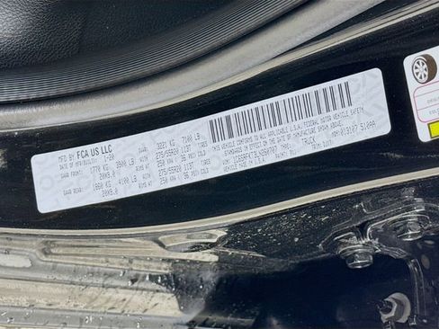 Used 2020 RAM 1500 Limited image 31