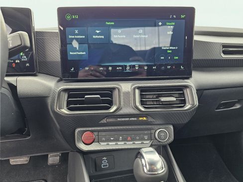 Used 2025 Ford Mustang EcoBoost image 23