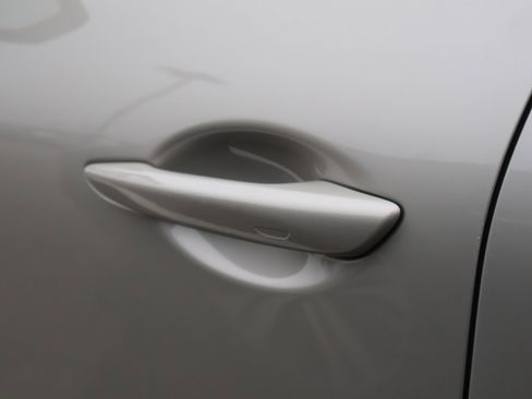 Used 2023 MAZDA MAZDA3 Hatchback w/ Appearance Package image 18