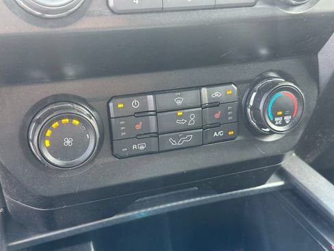 Used 2019 Ford F150 XLT w/ Equipment Group 302A Luxury AWD/4WD image 13