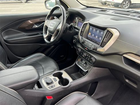 Used 2020 GMC Terrain Denali w/ Denali Premium Package image 12