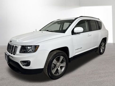 Used 2017 Jeep Compass High Altitude image 22