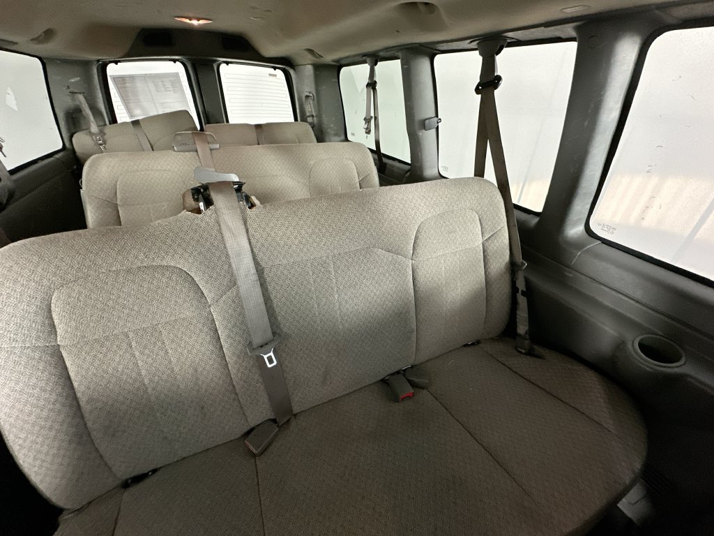 Used 2014 Chevrolet Express 2500 LT w/ LT Preferred Equipment Group RWD image 14